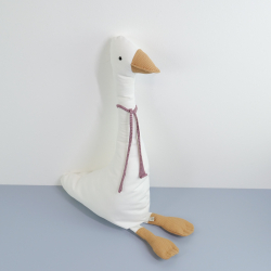 Gans mit Watte füllen