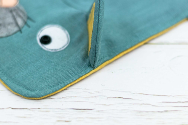 Finir la pochette à crayons