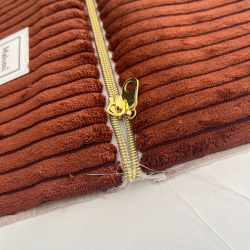 Reißverschluss annähen