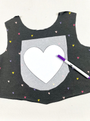 Repasser l'entoilage et dessiner le motif