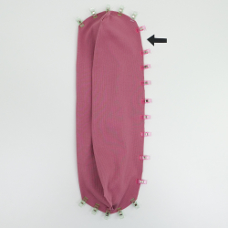 Finir de coudre le bonnet