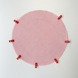 Fixer les couches de tissu