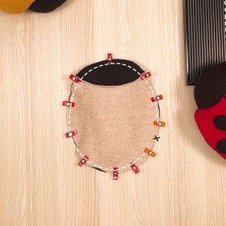 Ober- und Unterkörper zusammennähen