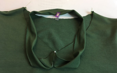 V-Neck Halsbündchen annähen