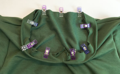 V-Neck Halsbündchen annähen