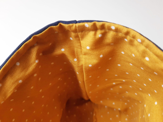 Coudre le sac et la doublure ensemble