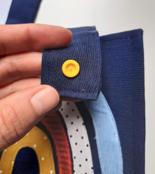Fixer des boutons pression
