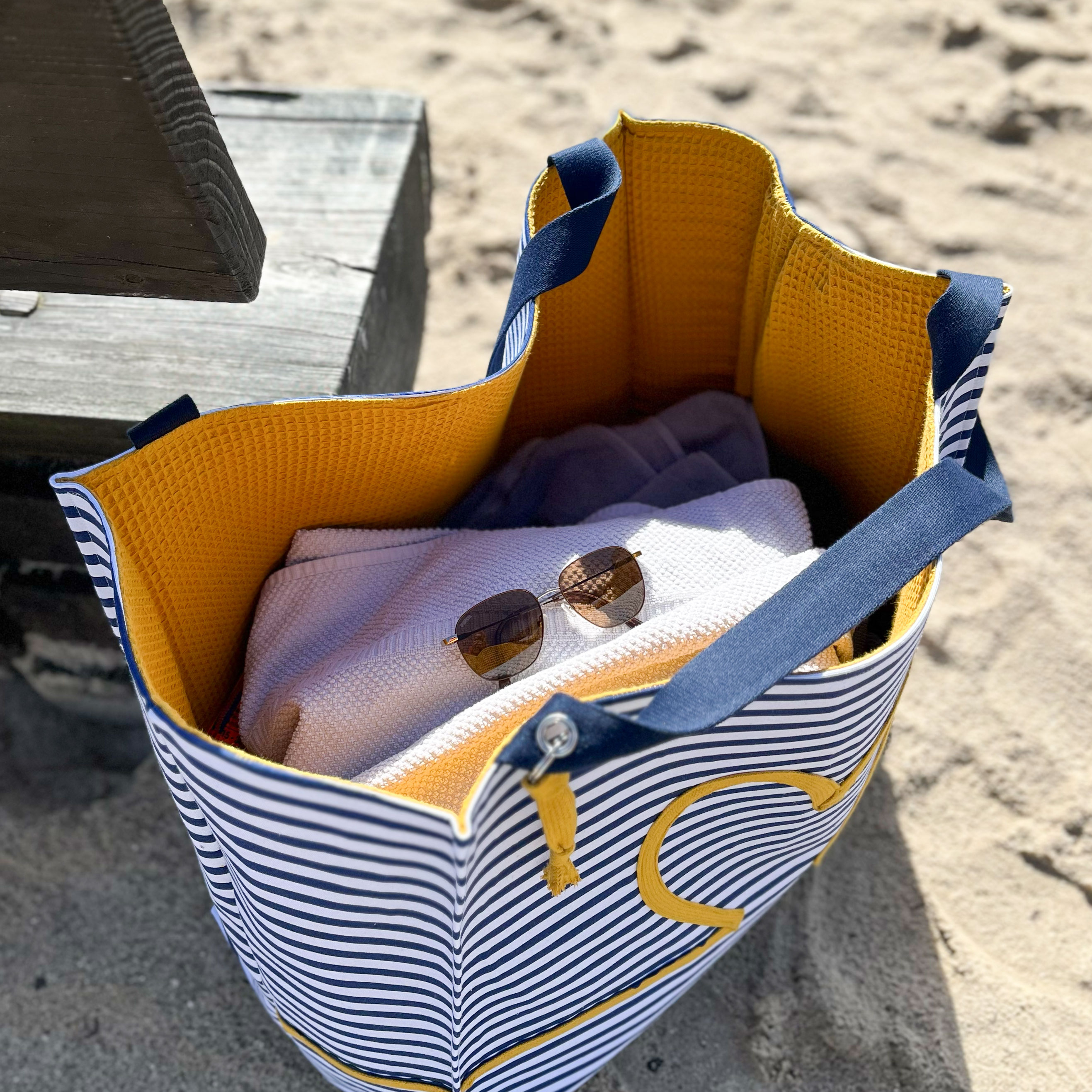 Tutoriel pour coudre un sac de plage en tissu éponge - Marie Claire