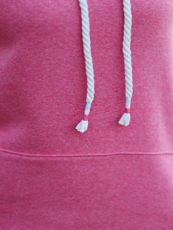 DIY embellir un cordon sweat