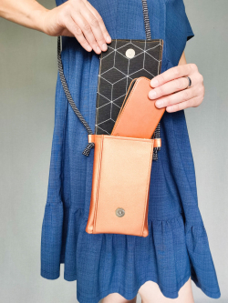 Coudre un mini sac téléphone portable