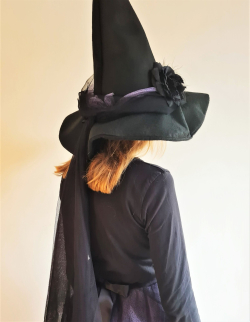 Coudre un costume de sorcière