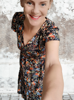 Coudre la robe BOHO de Fadenkäfer