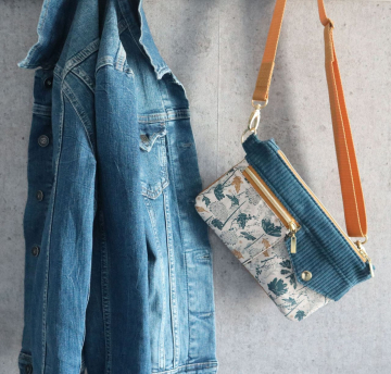 E-book Frau Schnitte Crossbody Bag Evin, Duits
