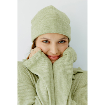 E-book JULIANA MARTEJEVS Hipster Beanie Unisex, Duits/Engels