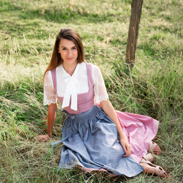 E-book La Bavarese Dirndlbluse Elegante, Duits