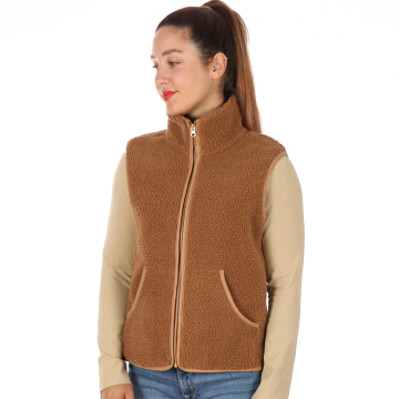 Patron veste sans manches femme pdf Mme Roni Studio Schnittreif, en allemand