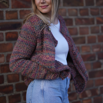 Patron couture gratuit tricot cardigan femme pdf Freestyle BellaLana, en allemand