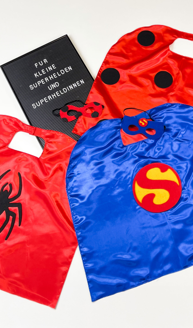 Coudre cape & masque carnaval enfant