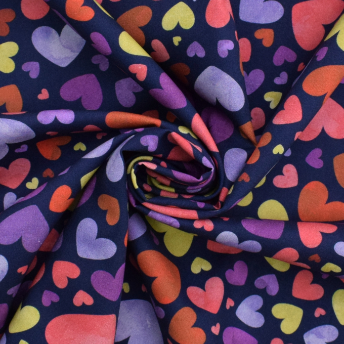 Tissu coton popeline Coeurs Raining heart, bleu marine
