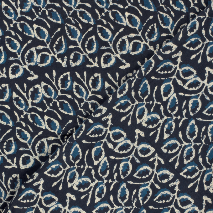 Katoenen voile Leaves, donkerblauw