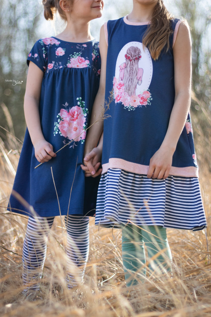 Katoenjersey little stripe love, donkerblauw - wit