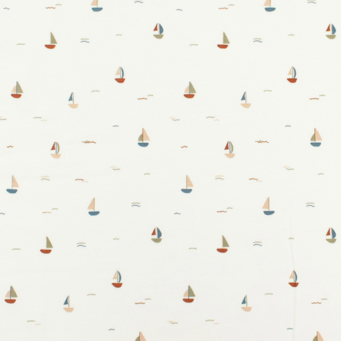 Tissu jersey de coton bateaux voiliers Sailboat, blanc cassé