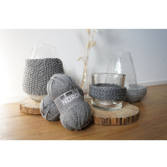 Pelote de laine & polyacrylique BellaLana Nordkap 100g, gris clair