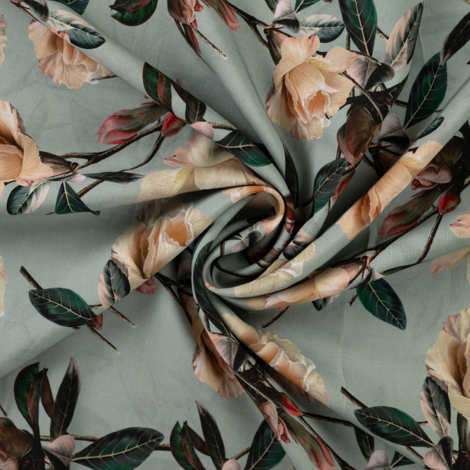 Blousestof Lyocell flowers, vaalgroen