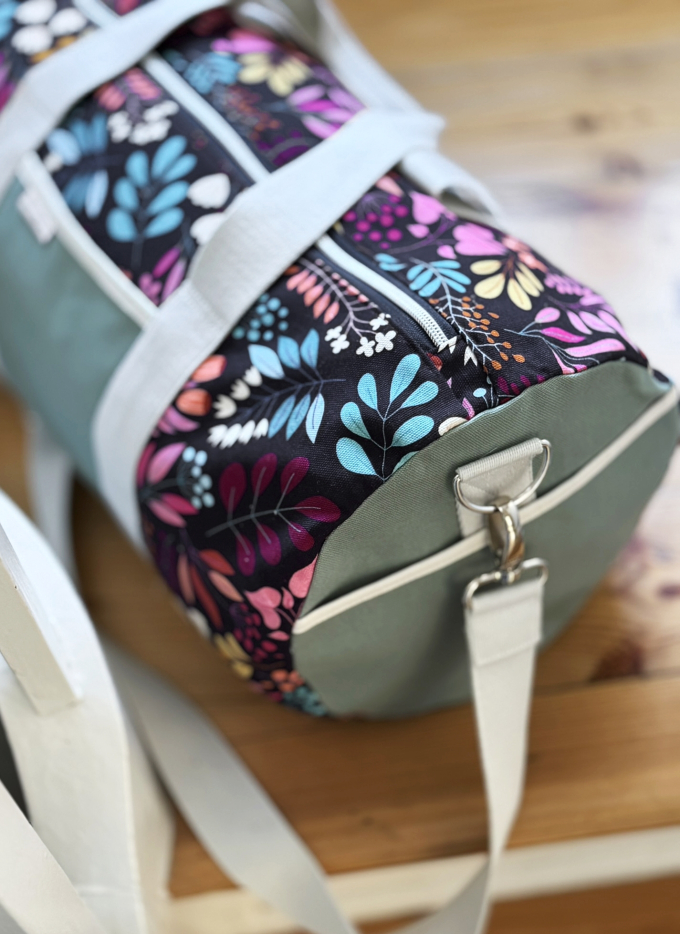 Canvas Albstoffe Hamburger Liebe Glossy Leaves, marineblauw