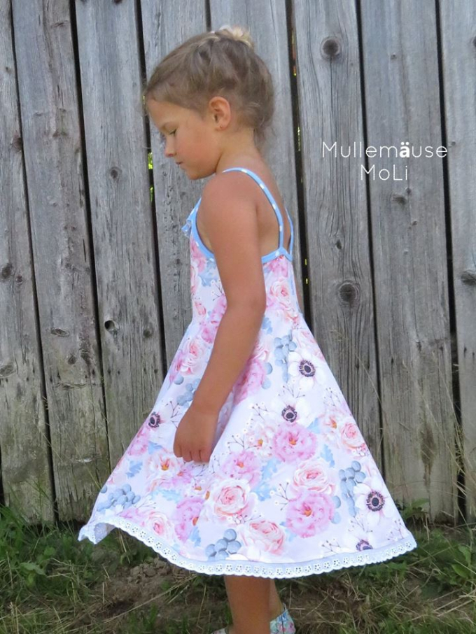Patron robe enfant pdf Strandtänzerin AnniNanni, en allemand