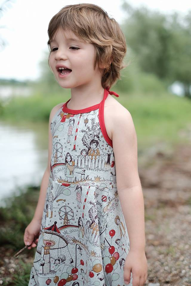 Patron robe enfant pdf Strandtänzerin AnniNanni, en allemand