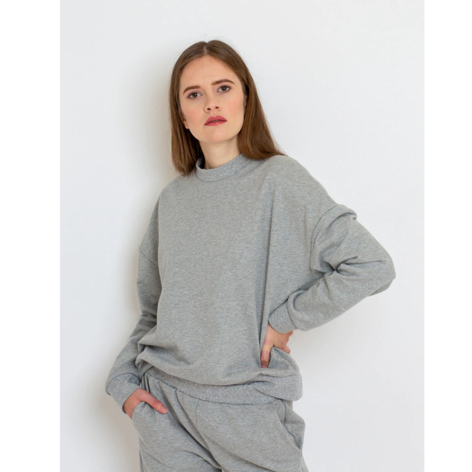 Patron sweat-shirt femme pdf Hanna Bara Studio, en allemand