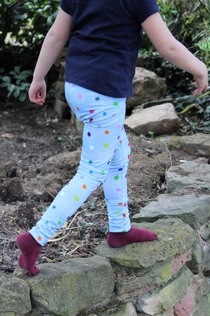 Patron legging enfant pdf Toni Berlinerie, en allemand