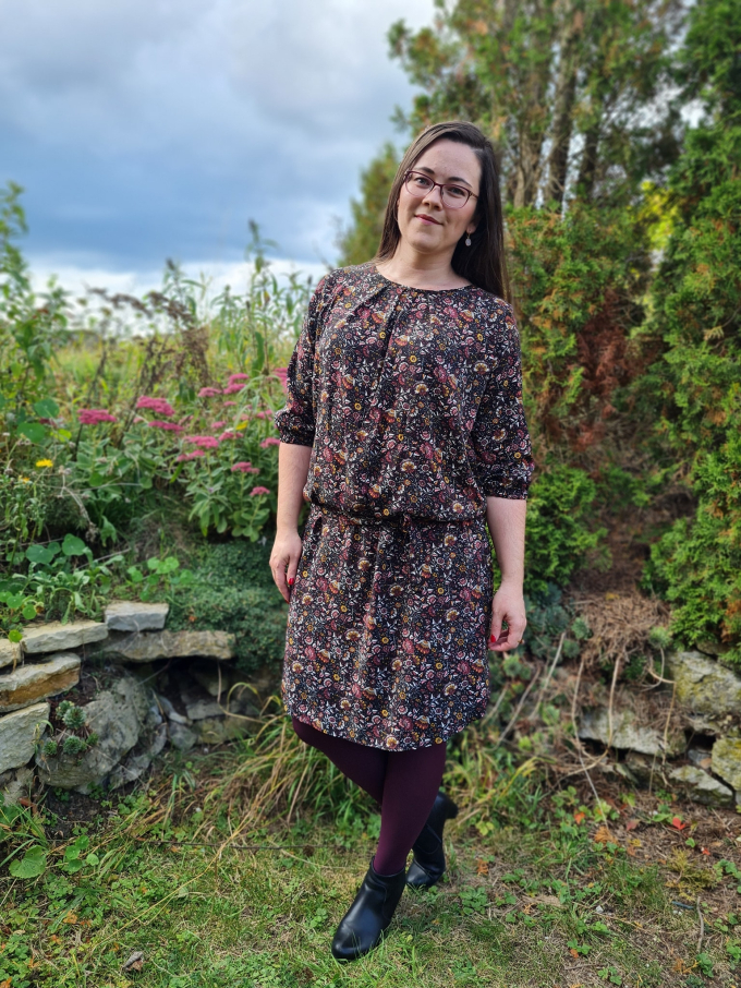 Patron blouse / robe femme pdf Avellino drei eM's, en allemand