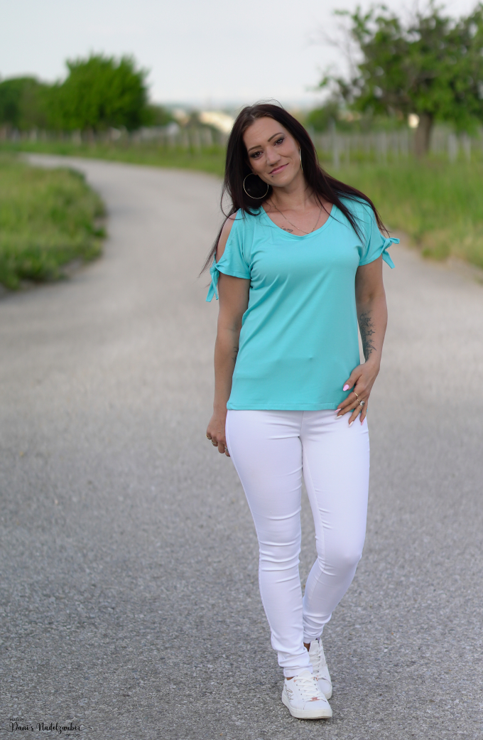 E-book drei eM's Damen Knotenshirt ASCHAU, Duits