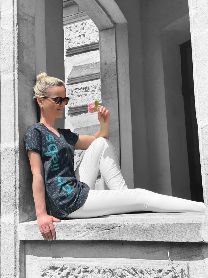 E-book drei eM's Damenshirt Freising + gratis plot, Duits