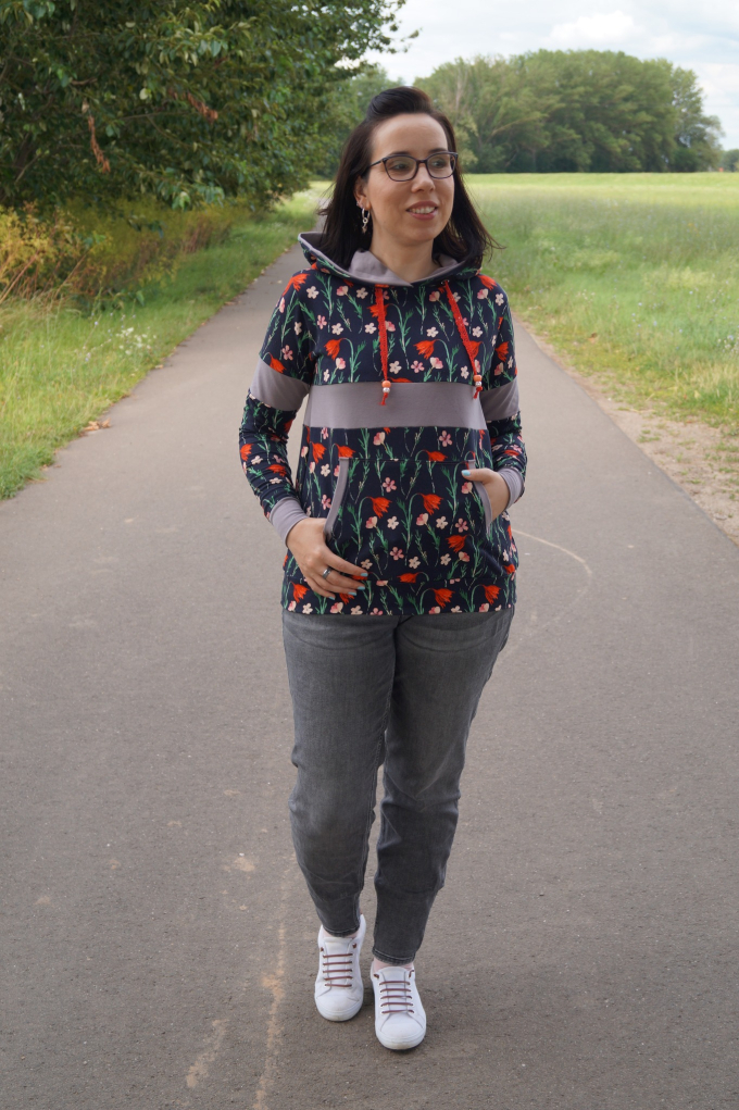 E-book drei eM's Hoodie Eningen, Duits