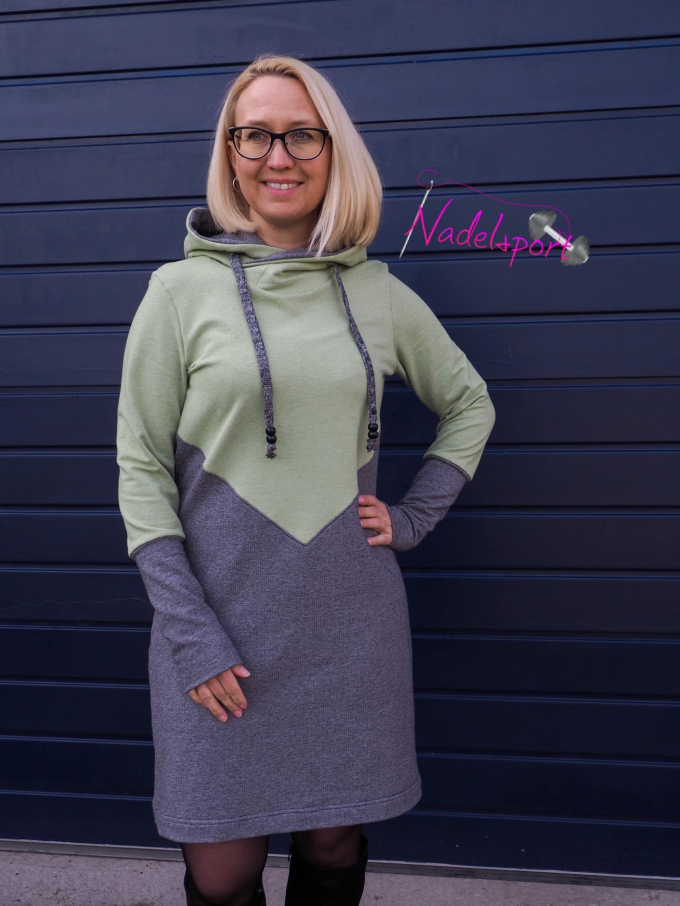 E-Book drei eM's Hoodiekleid Udine
