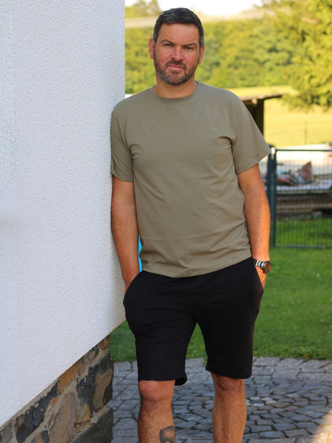 E-book drei eM's Shirt Jelsi Men, Duits