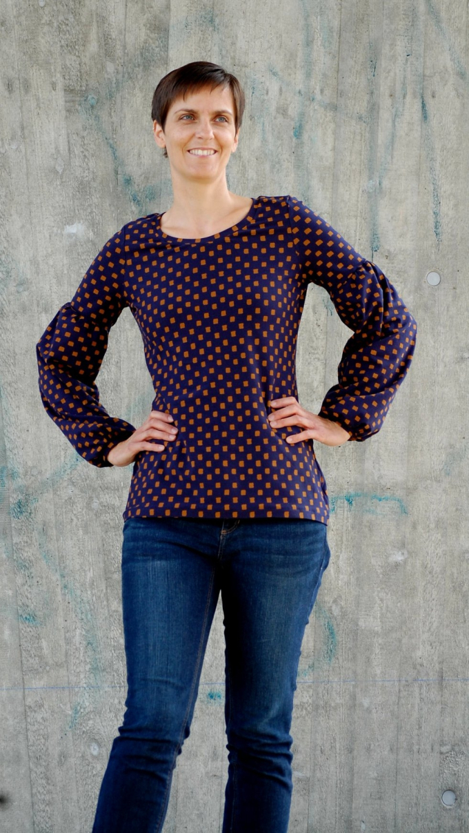 Patron t-shirt / robe femme pdf Amalia drei eM's, en allemand