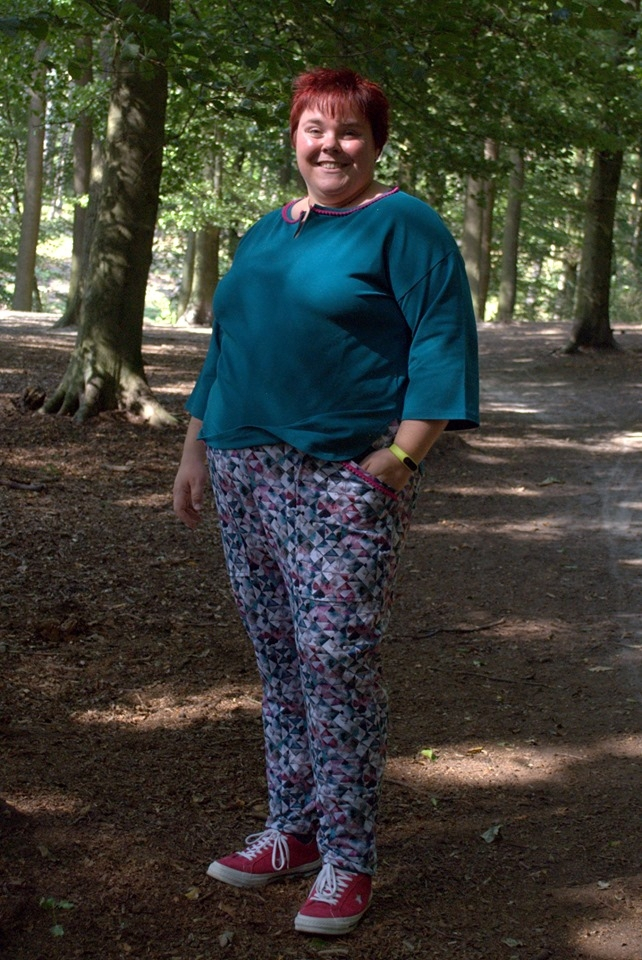 Patron pantalon de jogging femme pdf Calma Erbsünde, en allemand