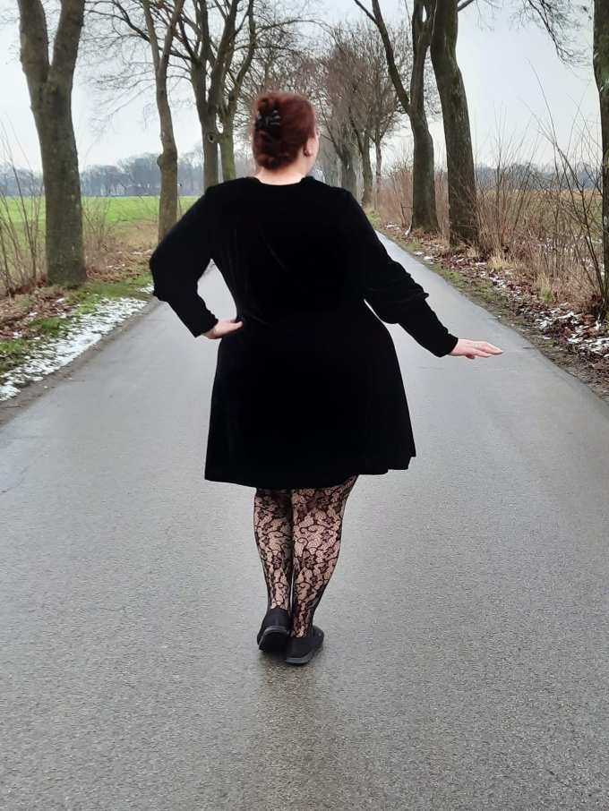 Patron robe femme pdf Floriana Erbsünde, en allemand