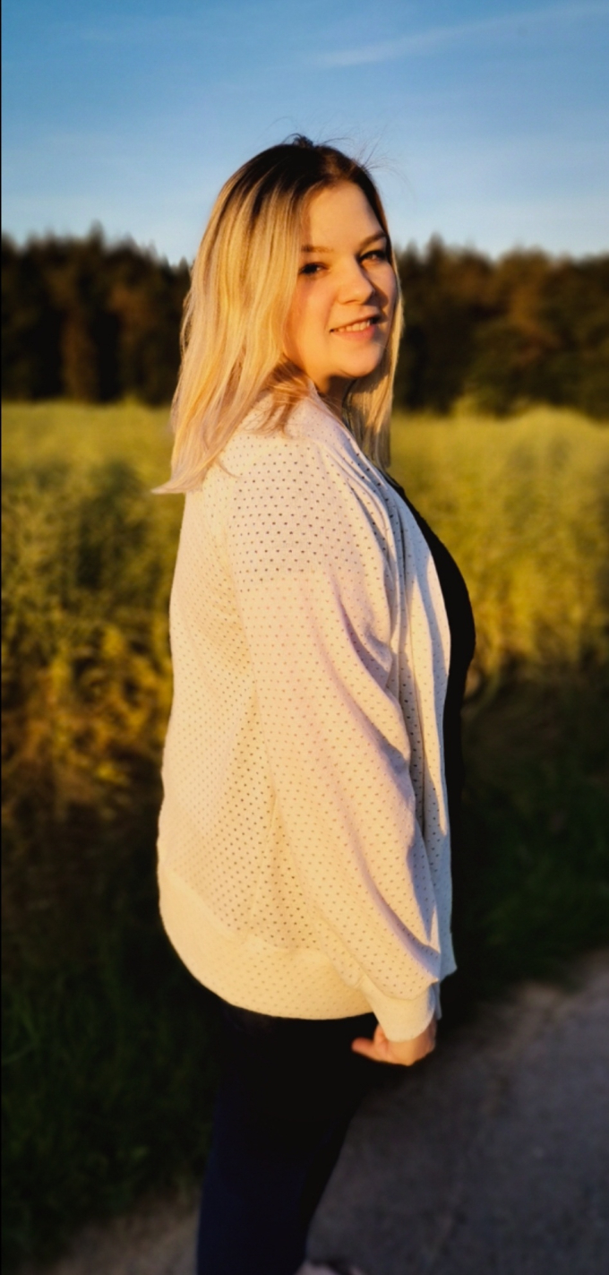 Patron cardigan femme pdf Karo Fadenkäfer, en allemand
