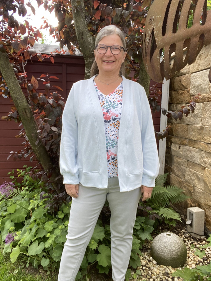 Patron cardigan femme pdf Karo Fadenkäfer, en allemand