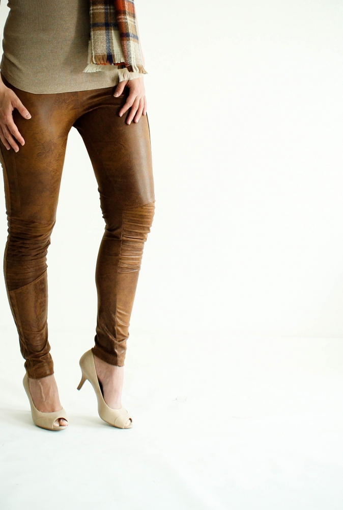E-book FeeFeeFashion Bikerleggings BiGGi Dames, Duits