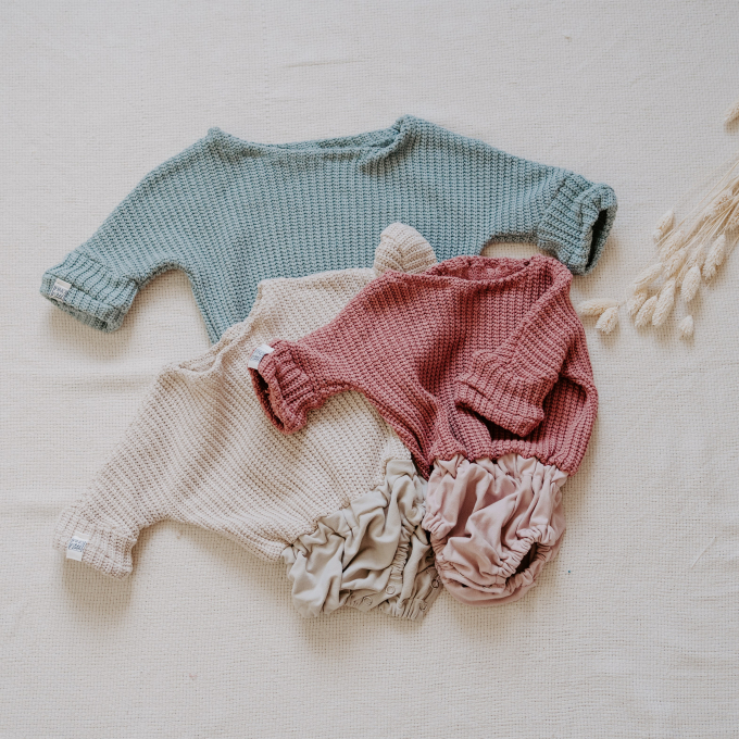 Patron pullover bébé pdf Leo Fino & Stitch, en allemand