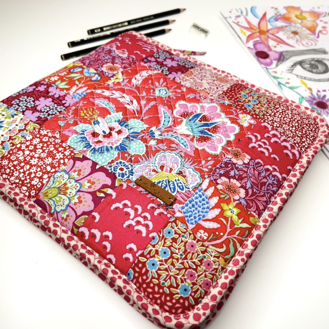 Patron pochette loisirs créatifs pdf Klassisch Flor de Costura, en allemand