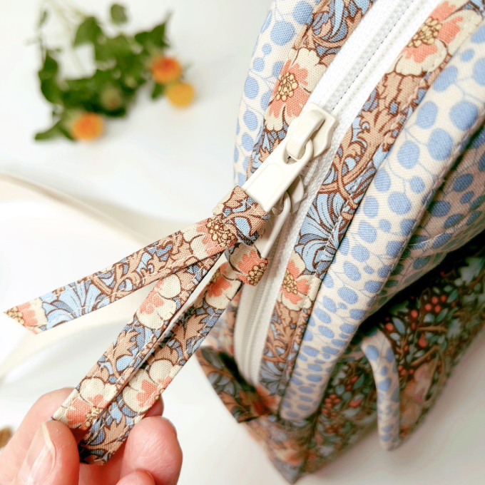 E-Book Flor de Costura Sling-Bag Stadtbummeln, german