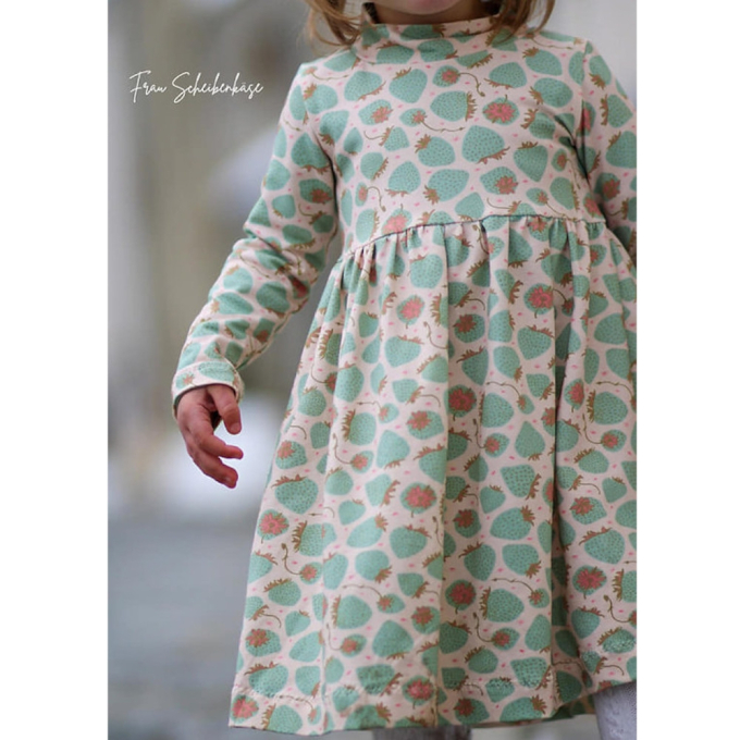 Patron robe / tunique enfant pdf Das Schmetterding Four Chapter, en allemand