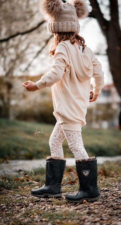 E-Book Four Chapter Hoo-He Hoodie Kids, Duits